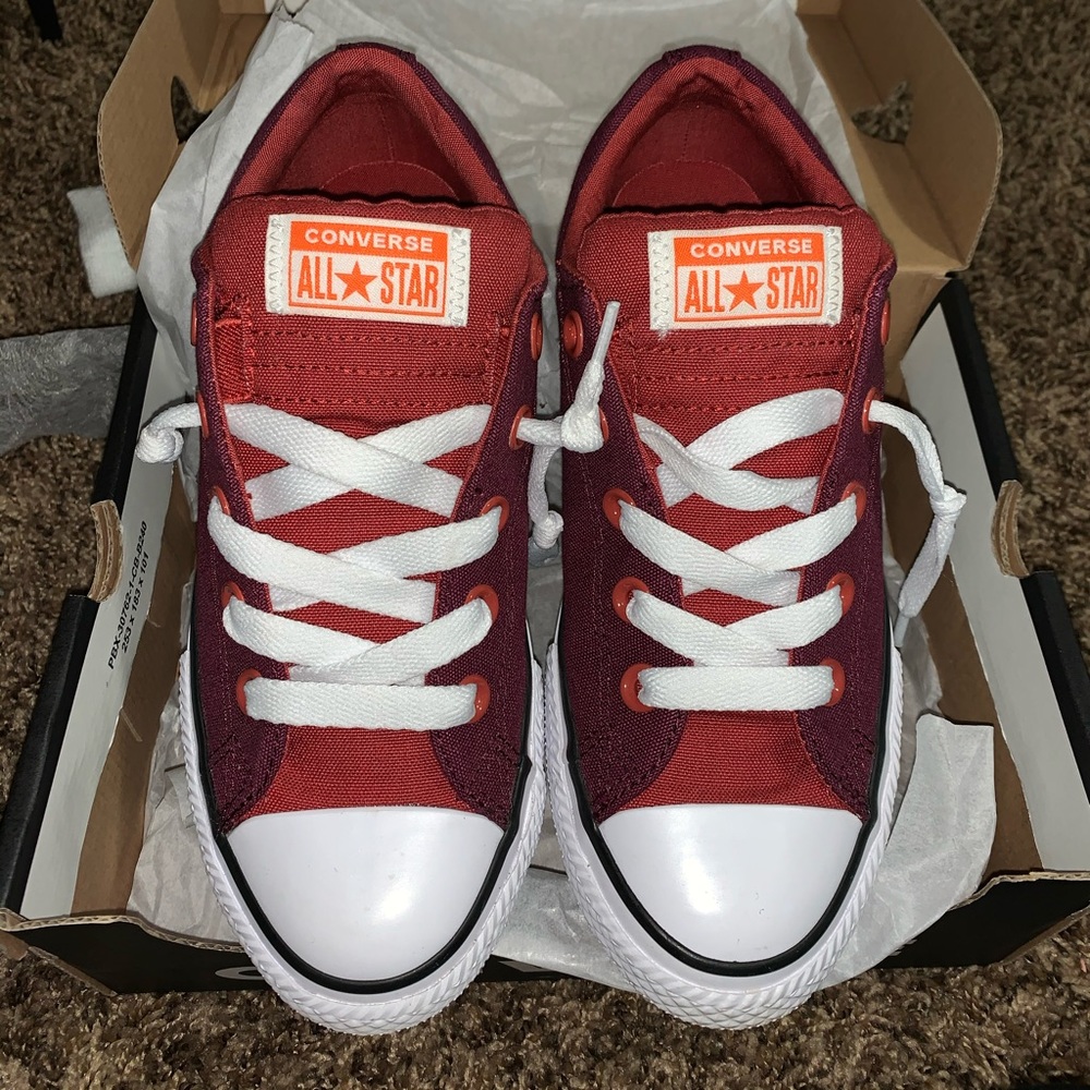 Size 3 Converse